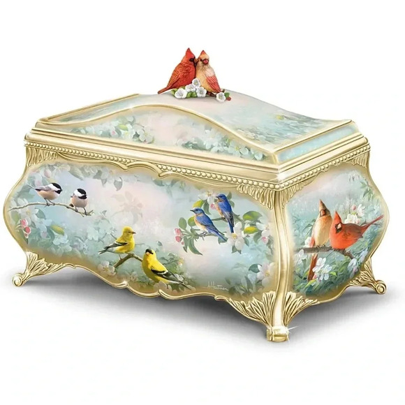 The Bradford Exchange songbird Serenade Heirloom porcelain music box - Picture 1 of 9